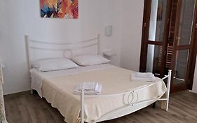 Immacolatella Guest House